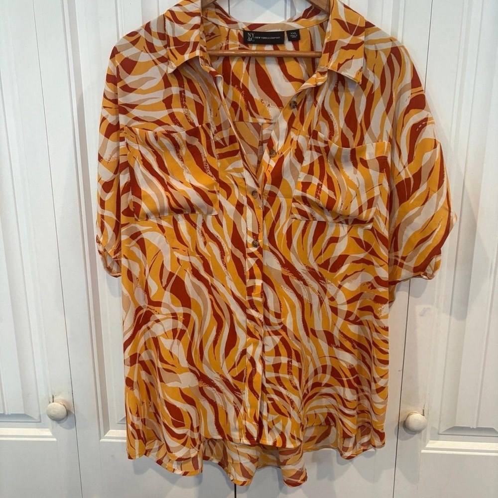 New York & Company Orange and White Patterned Blouse